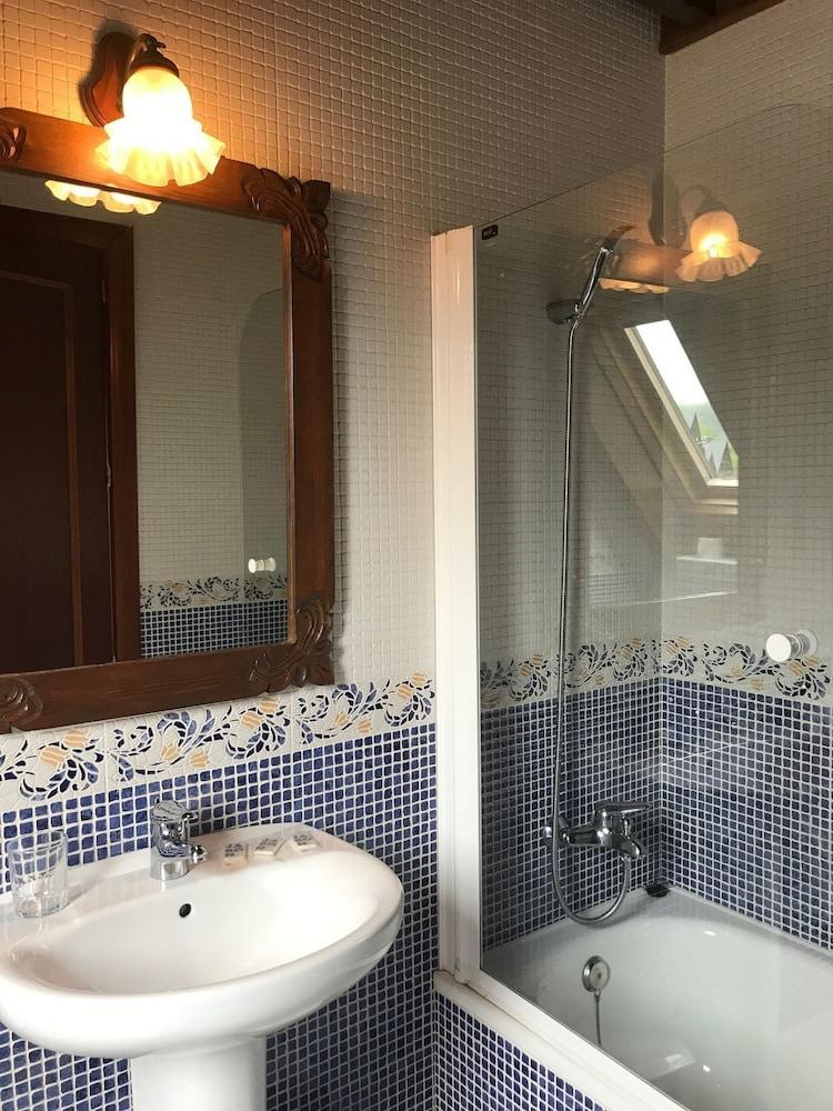 Hotel Saueth Tredós Eksteriør billede